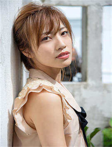 《麻豆美女裸体AAAA片》