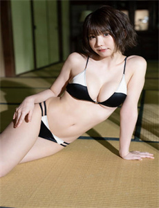 《火药牌女友》