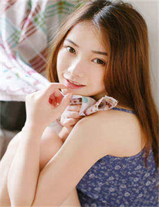《多人野外强伦姧》