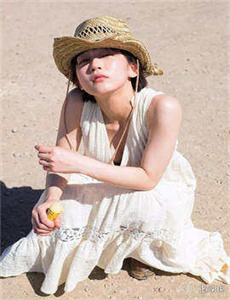 《五月香婷婷俺也去俺也》