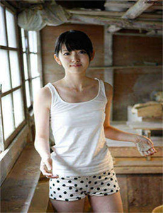 《成人 婷婷》